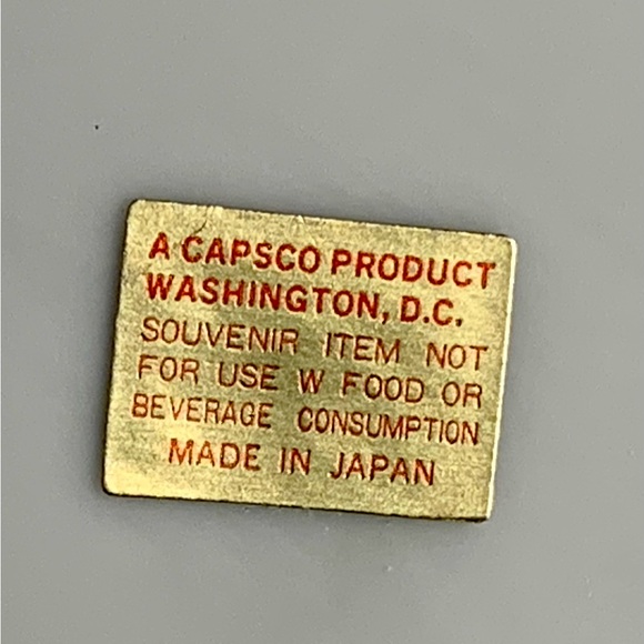 The Capital of Washington D.C. Souvenir Plate 10 Inches Colorful Gold Rimmed - Picture 7 of 14